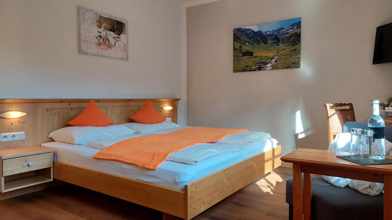 Hotel Gasthof Gribelehof Lienz Exterior foto