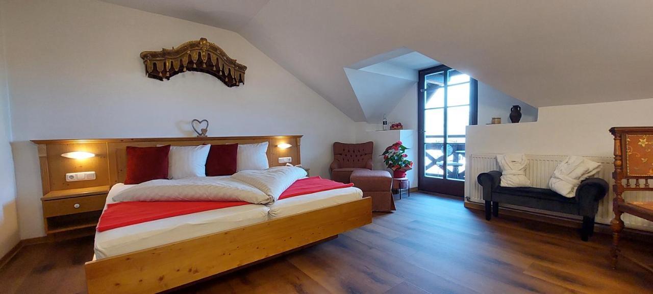 Hotel Gasthof Gribelehof Lienz Exterior foto